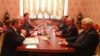 ԵԱՀԿ Մինսկի խմբի համանախագահներ Իգոր Պոպովը, Ստեֆան Վիսկոնտին, Էնդրյու Շեֆերը և ԵԱՀԿ գործող նախագահի ներկայացուցիչ Անջեյ Կասպշիկը հանդիպում են Հայաստանի արտգործնախարար Էդվարդ Նալբանդյանին, Մոսկվա, 14-ը նոյեմբերի, 2017թ. 