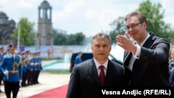 Премьер-министр Венгрии Виктор Орбан и премьер-министр Сербии Александр Вучич в Белграде, 1 июля 2014 года