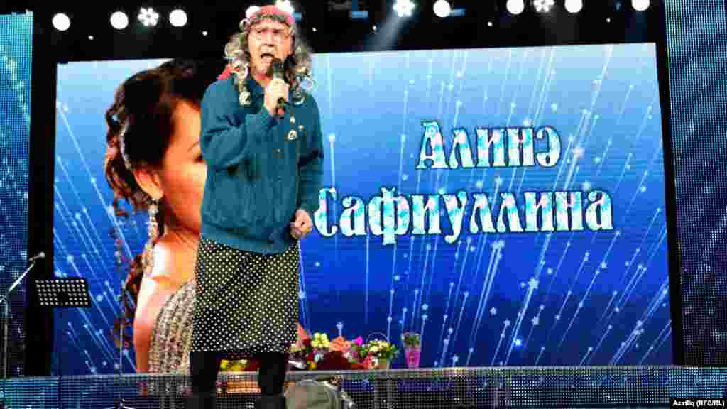 Яшь юмор остасы, "Рәвешләр" юмор театрыннан Айрат Галиәскәров