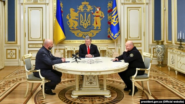 На зустрічі був присутниій секретар РНБО Олександр Турчинов (крайній праворуч)