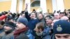 Саакашвили зовет сторонников на Майдан