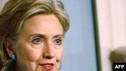 Хиллари Клинтон убеждена, что переговоры с иранским режимом вести надо