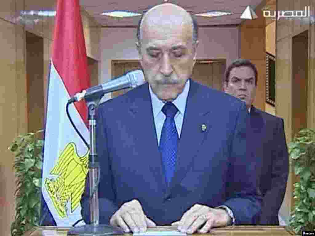 Vice President Omar Suleiman tells the nation that President Hosni Mubarak has resigned, handing power to the army.