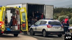 Kamion u kome su pronađeni migranti 