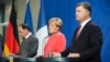 Порошенко обговорив з Меркель і Олландом стан виконання Мінських угод