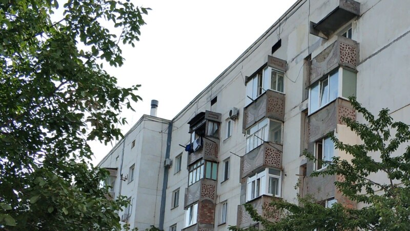 В Севастополе насмерть разбился младенец, выпав из окна многоэтажки – Следком