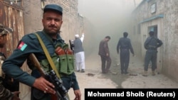 Архива: Авганистанска полиција по експлозија во џамија во Харт. 25.03.2018
