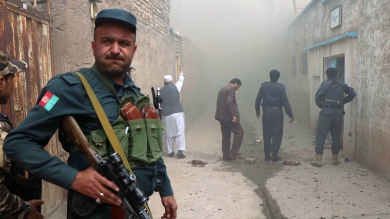 Расте бројот на загинати во експлозијата во Авганистан 
