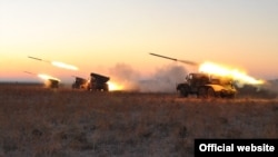 Пуски ракет із ракетних систем залпового вогню «Град» (ілюстративне фото)