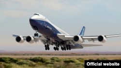 Boeing 747 самолёти.