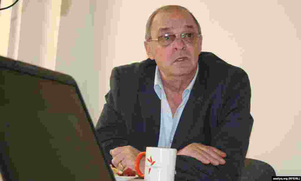 Председатель Ассоциации авиаперевозчиков Казахстана Владимир Куропатенко. Алматы, 6 февраля 2013 года.