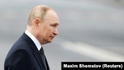 Кремль воизи Дмитрий Песков Россия президенти Владимир Путин МДҲ бош чекистлари билан мулоқотда бўлишини тасдиқлади