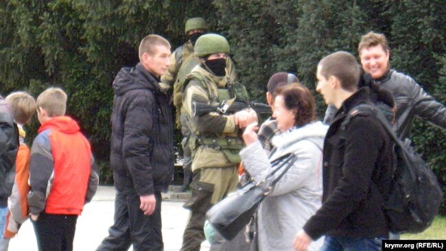 Захоплення Криму. Як це було. 2.03.2014 (фотогалерея)