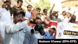 Pakistani journalists marked World Press Freedom Day in Hyderabad on May 3,