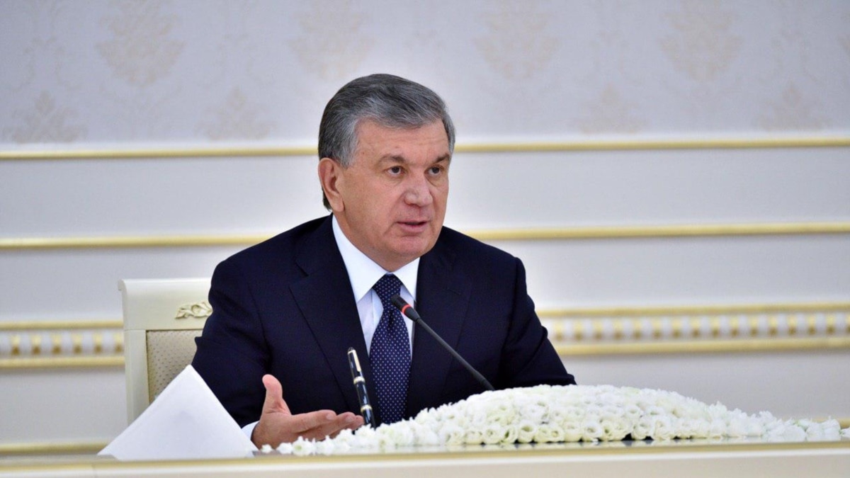 Президент Узбекистана дал милиционерам с избыточным весом полгода на ...