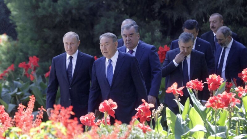Душанбеде КМШ лидерлеринин саммити өтүп жатат