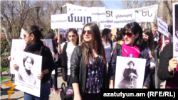 Կանանց իրավունքների պաշտպանության կոչերով երթ Երևանում