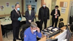 Nevenko Herceg (prvi slijeva) i Johann Sattler (drugi slijeva), Mostar, 29. travnja