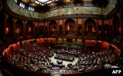 Pamje e Parlamentit të Italisë - Foto nga arkivi.