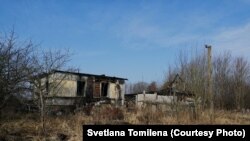 Сгоревший дом в деревне Филатиха