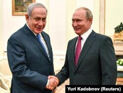 Vladimir Putin cu Benjamin Netanyahu la Kremlin in Moscova, Rusia 11 iulie, 2018