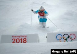 Галышева Пхенчхан олимпиадасында жарысқа қатысып жатқан сәт. 9 ақпан 2018 жыл.