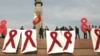 ВИЧ/СПИДдин алдын алууга багытталган акция. Бишкек. Архивдик сүрөт 