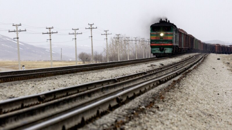 Саперы обезвредили минометный снаряд, обнаруженный около железной дороги в Армении