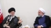 حسن روحانی (راست) هفتم فروردین رسما اعلام کرد که از خامنه‌ای درخواست کرده است با برداشت یک میلیارد یورو از محل صندوق توسعه ملی موافقت کند.