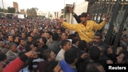 Протестите во Египет