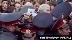 Диалог власти и оппозиции продолжается на уровне закона