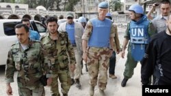 Сурияда БМТ кузатувчилари фаолият олиб бораётганига қарамай, мамлакатнинг турли ҳудудларида ҳукумат қўшинлари ва мухолифатчилар ўртасида тўқнашувлар давом этмоқда.