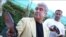 Салим Абдувалиев (алдыңкы фондо)