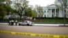 پس از ارسال نامه‌های سمی به مقامات و انفجار در ماراتون بوستون مارموران امنیتی کاخ سفید آمریکا را تحت کنترل بیشتری قرار دادند