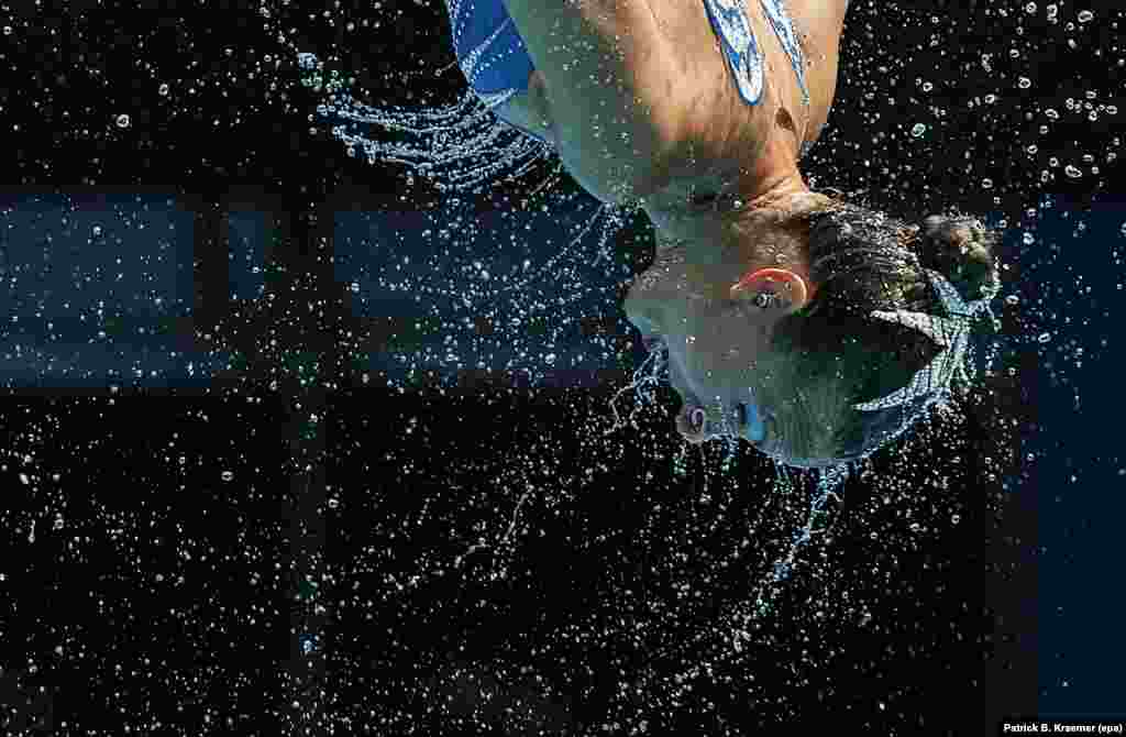 The Russian women's team perform their free synchronized swimming routine on their way to garnering a fifth straight gold medal for a country that has dominated this Olympic sport since 2000.