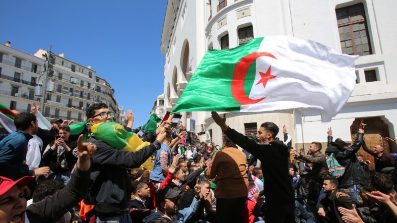 Novi protesti u Alžiru 