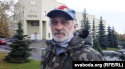 Віктар Стукаў пасьля падачы заявы ў суд.