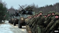 АКШнын Stryker ротасы. Иллюстрациялык сүрөт.