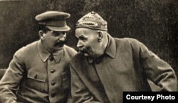 І. Сталін і М. Горкі