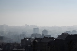 Japanska agencija za međunarodni razvoj do sada je sprovela nekoliko projekata kao što je aktuelni projekti razvoja kapaciteta za kontrolu zagađenja vazduha na Kosovu u vrednosti od četiri miliona eura (fotografija: zagađenje u Prištini 2019)
