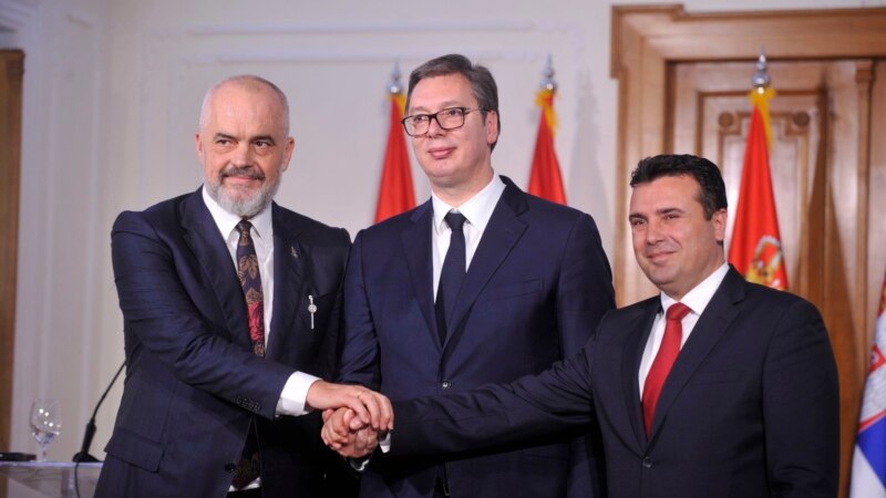 Заев, Рама и Вучиќ ќе разговараат за „Мал Шенген“