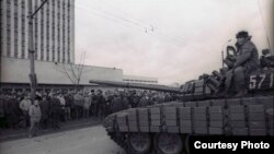 Fourteen people lost their lives when Soviet forces cracked down on Lithuania's pro-independence movement in 1991 (file photo).