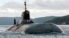Unul dintre cele mai mari submarine nucleare rusești din clasa Akula. Poate transporta circa 27500 tone și patrulează Marea Barents 