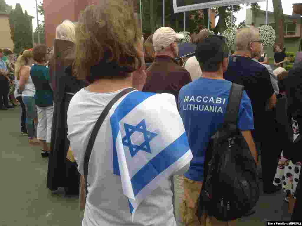 Из Израиля на шествие приехали потомки выживших