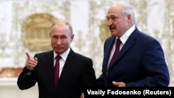 Presidenti rus, Vladimir Putin dhe homologu i tij bjellorus, Alyaksandr Lukashenka.