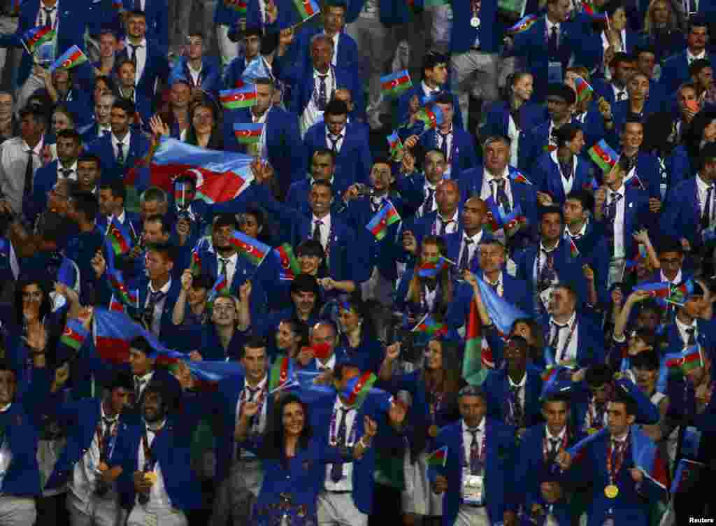 За Азербайджан на Играх выступал 291 спортсмен, 90 из них - легионеры. В основном это атлеты, приглашенные из России (33) и Украины (23). Под флагом Азербайджана выступали также четыре легкоатлета из Эфиопии, два баскетболиста из США и по одному баскетболисту из Ямайки и Литвы.