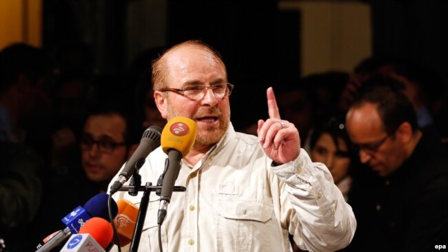 Iranian conservative politician, former IRGC commander and Tehran mayor Mohammad Bagher Ghalibaf spekas to his supporters during presidential campaign in the capital Tehran, May 2, 2017