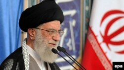 Духовный лидер Ирана аятолла Али Хаменеи.