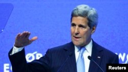 ABŞ Dövlət katibi John Kerry Davos forumunda, 2015-ci il