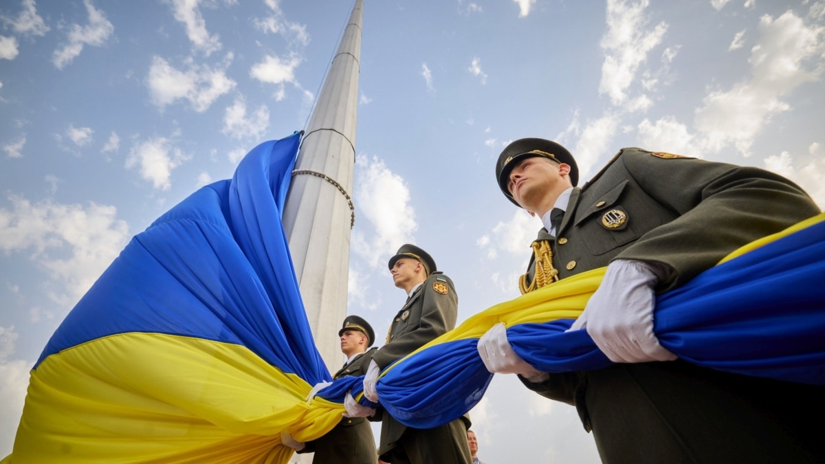 ukrainian revolution flag